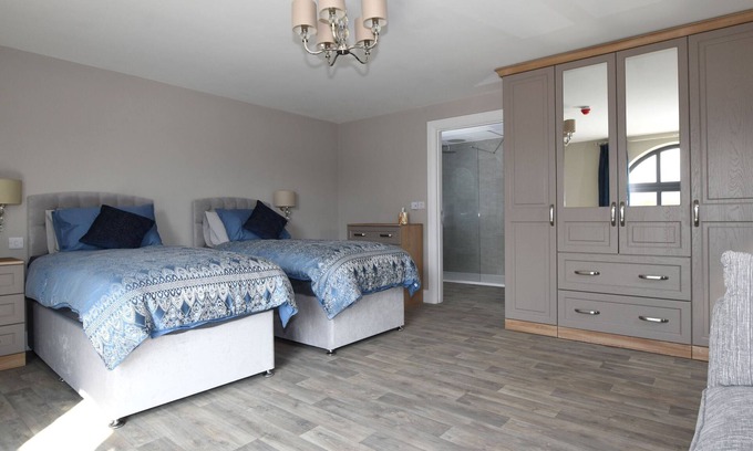 Hillsborough House | Ground floor suites - Homestead Hillsborough Guest Rooms