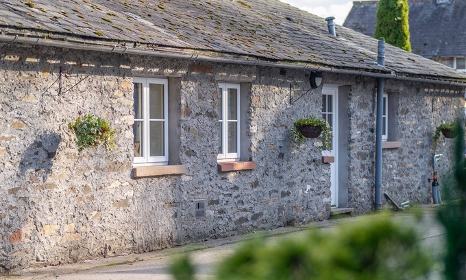 Graythwaite House | Grubbings - sleeps 10 guests in 5 bedrooms