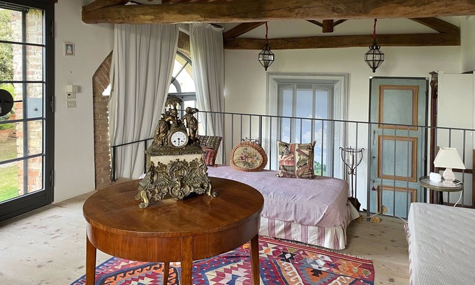 San Casciano in Val di Pesa House | Guesthouse 2/4 people, 2 rooms, kitchen, bathroom, patio, A/C, pool, EV charger