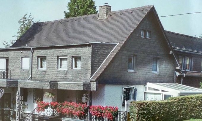 Monschau House | Guest house Aquarium in Monschau