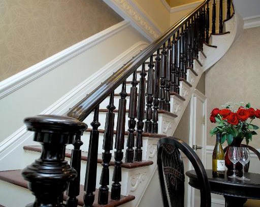 Norwalk House | Guest House at Norwalk Inn
