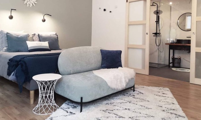 Saussignac Bed & Breakfast | Guest house Aux Champes