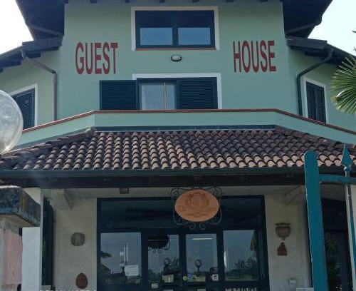 Confienza Apartment | Guest House Confienza