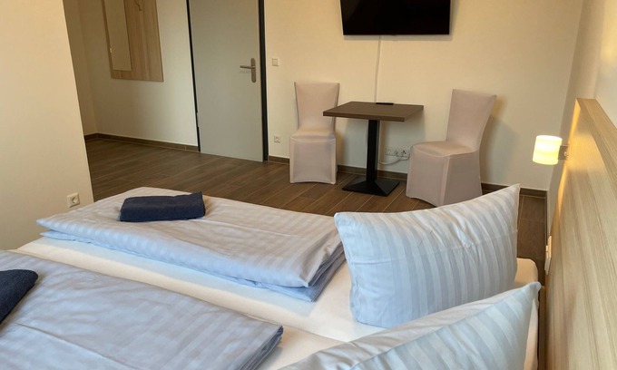 Pasewalk Bed & Breakfast | Guest house double room 104 - Lokschuppen Pasewalk- Guest houses with double rooms, single rooms and