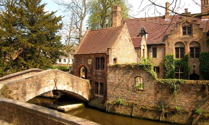 Historical Center Bruges House | Guest House Nuit Blanche