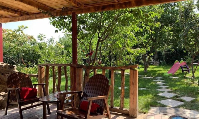 Telavi House | Guest House Poligloti