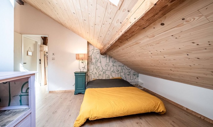 Mont-Saxonnex Apartment | Guest House 'Printemps' with Mountain View, Private Terrace and Wi-Fi