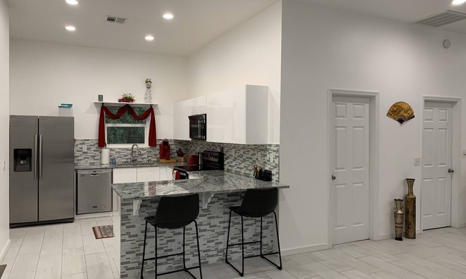 Naples Apartment | GUEST HOUSE