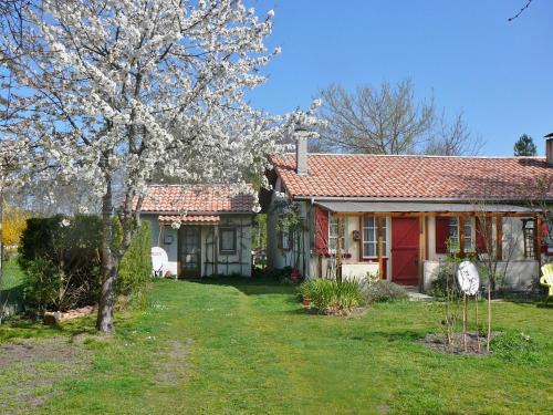Parentis-en-Born House | Guesthouse La Burle