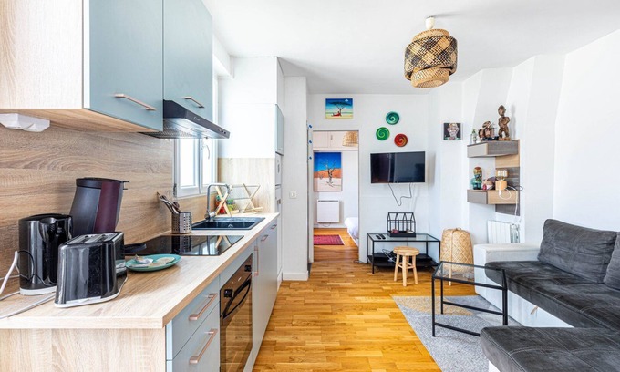 Flandres Apartment | GuestReady - Bright Stay Steps from the Metro