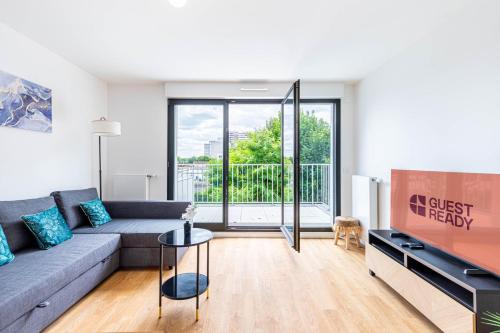 Villejuif Apartment | GuestReady - Cosy comfort with balcony
