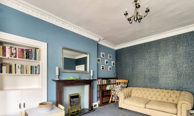 Corstorphine Apartment | GuestReady - Cozy villa in one of the most beautiful streets of Edinburgh