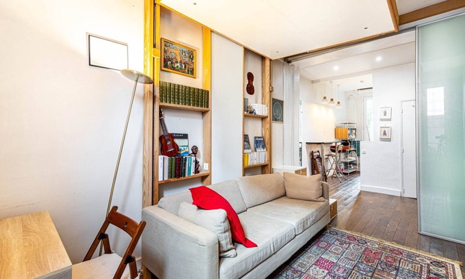 Combat Apartment | GuestReady - Parisian retreat with a courtyard