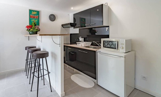 Vaise Apartment | GuestReady - Stylish Studio Retreat near Vaise
