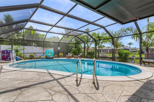 Cape Coral House | Gulf Access, Kayaks, Heated Pool - Cape by the Ocean - Roelens