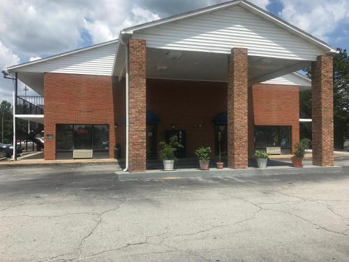 Decatur Hotel | Gulf American Inns