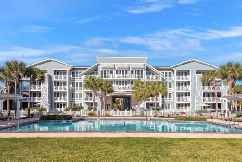 WaterSound Beach House | Gulf Front - Large Pool - Bikes - Gated Community