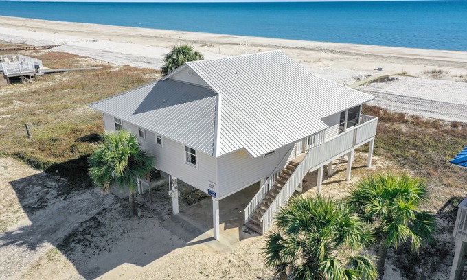Port St. Joe House | Gulf Front, Single Level, Screened Porch ~ Road's End