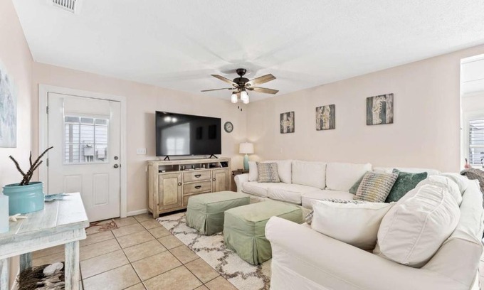 Crescent Beach House | Gulf Holiday Home