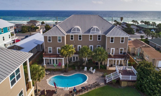 Kiska Beach House | Gulf Views -Directly Across Street to Beach~ Beach, Pool, Free Activities