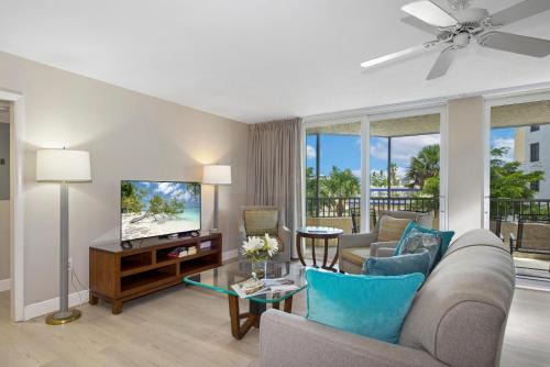 South Island Apartment | Gullwing #203 by Sun Palace Vacations