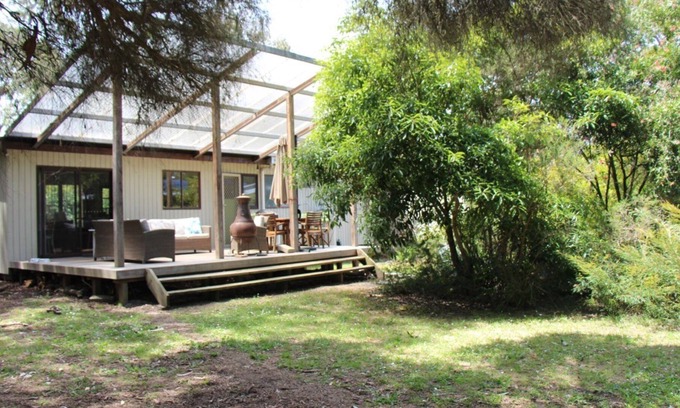 Inverloch Cottage | Gum Tree on Fern Inverloch