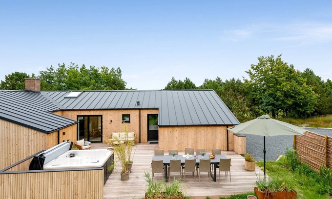 Ho House | "Gunny" - 500m to the fjord by Interhome