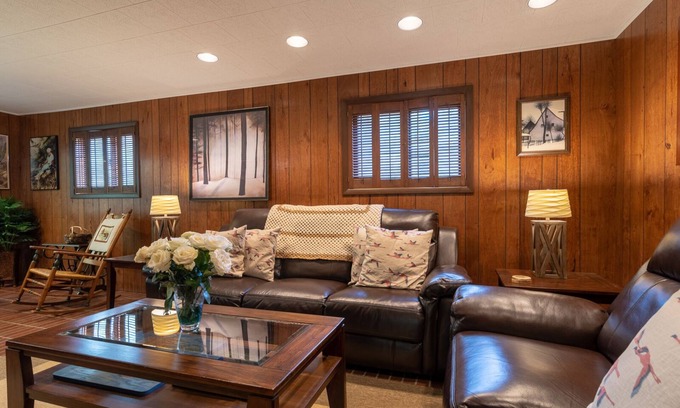 Boyne Falls House | Gus`s Stump, a scenic retreat by all of the winter and summer fun of Michigan.