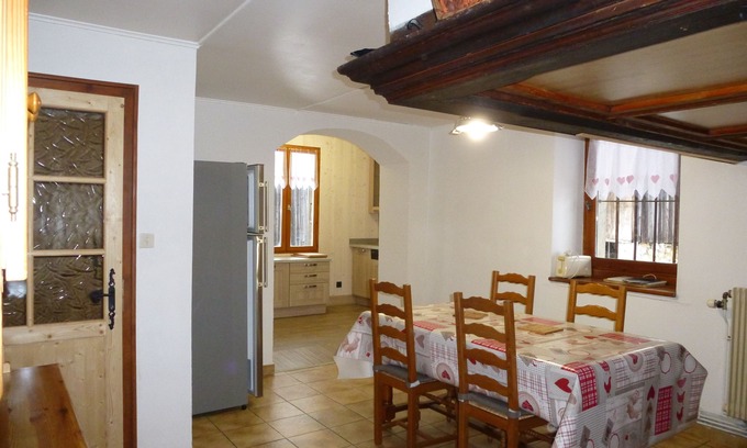 Samoens Apartment | Hélène's farm