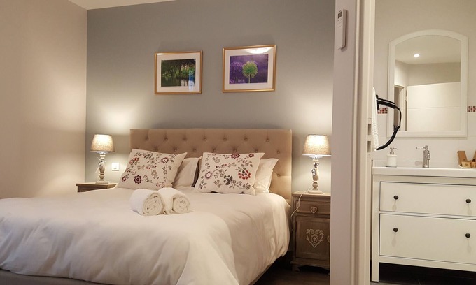 Cathedrale Hotel | Hôtel Chez Jaqueline