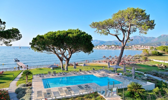 Saint-Florent Hotel | Hôtel De La Roya