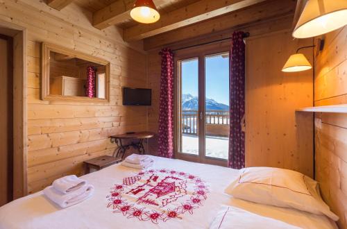 Les Eucherts Hotel | Hôtel L'Accroche Coeur
