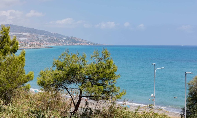 Bussana Apartment | 𝐇11 [Bussana 1A] Sea