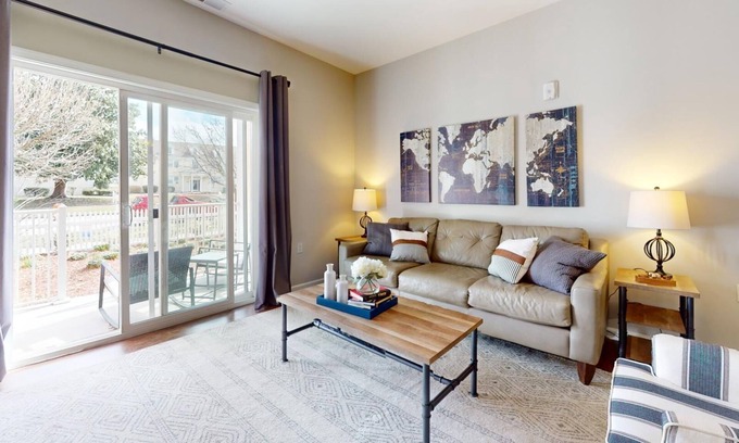 Norfolk Apartment | H4N Watermark - 3 Bed Apartment in Norfolk
