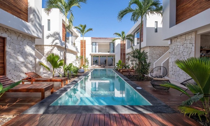 La Veleta House | Hacienda 21 - 10 rooms, 6 pools, gym and yoga