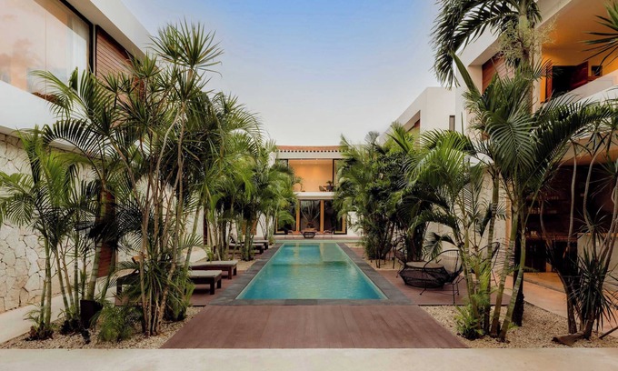 La Veleta House | Hacienda 21 | 6 Pools - Gym - Yoga - Fire Pit