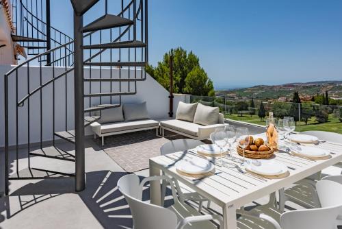 Bahia de Casares Apartment | Hacienda Casares 2053 Geranio