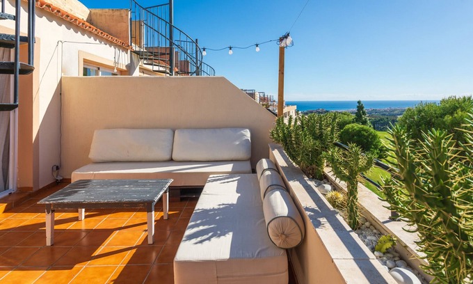 Bahia de Casares Apartment | Hacienda Casares II 2445 Pensamiento