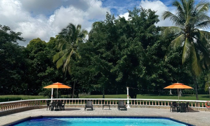 Santa Fe de Antioquia House | Hacienda with Private Swimming Pool/Air Conditioning/Jacuzzin