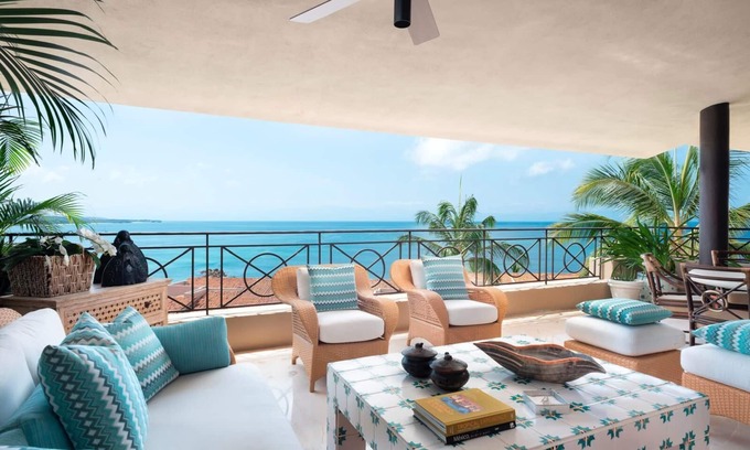 Punta de Mita Condo | Hacienda de Mita Penthouse 6-2/Cook/GolfCart/Premier Member/Stunning Ocean Views