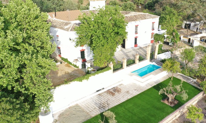 Montellano House | Hacienda de Olivar built in 1802, ideal to disconnect.