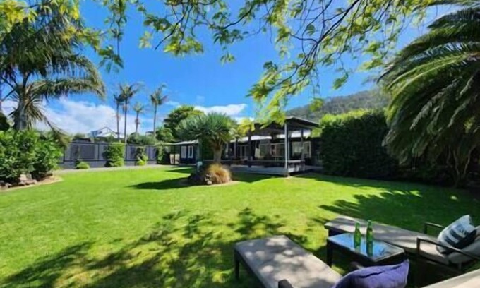 Hahei House | Hahei Beach Ocean's 76, Hahei Beach Ocean's 76