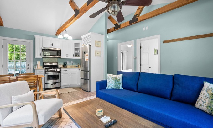 East Sandwich House | Half mile from East Sandwich Beach and will accept dogs