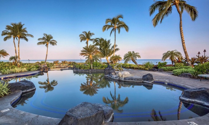 Waikoloa Condo | Hali'i Kai 11A stunning golf and ocean views close to ocean-front pool