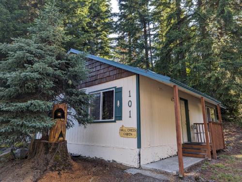 Packwood House | Hall Creek Cabin
