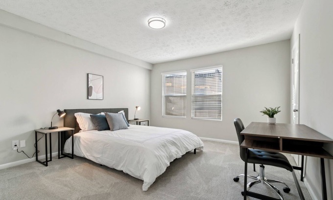 Cumberland Apartment | Halsten at Vinings 2106 Spacious 2Bd 1.5 Bth