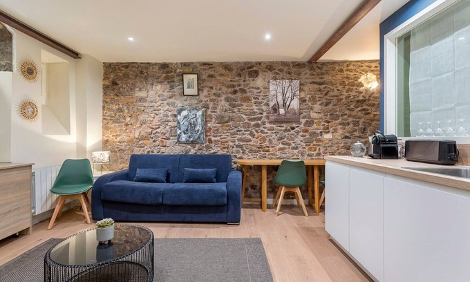 Old Lyon Apartment | Hamac Suites - Saint-Georges Vieux Lyon - 4 people