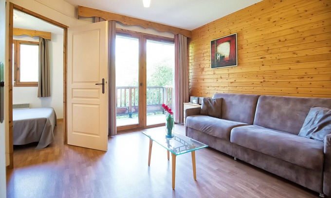 Orelle Apartment | Hameau 3 203 - SPA & PISCINE appartement 4 pers