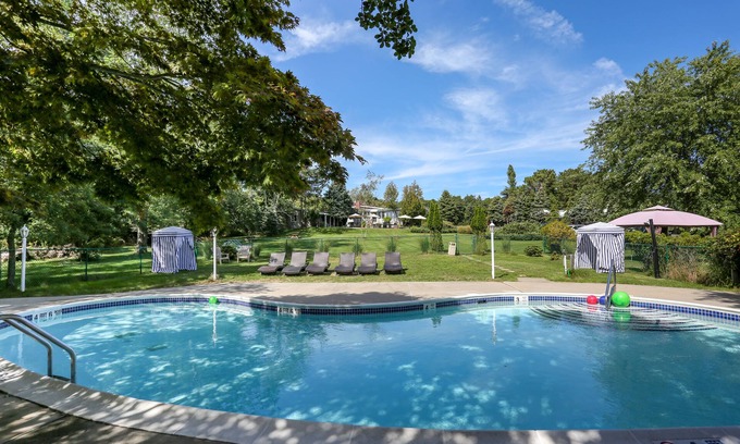 Shinnecock Hills Hotel | Hamlet Inn