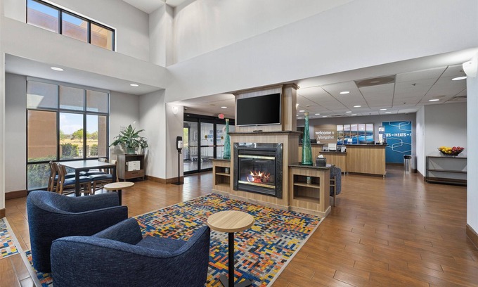 Madera Hotel | Hampton Inn And Suites Madera